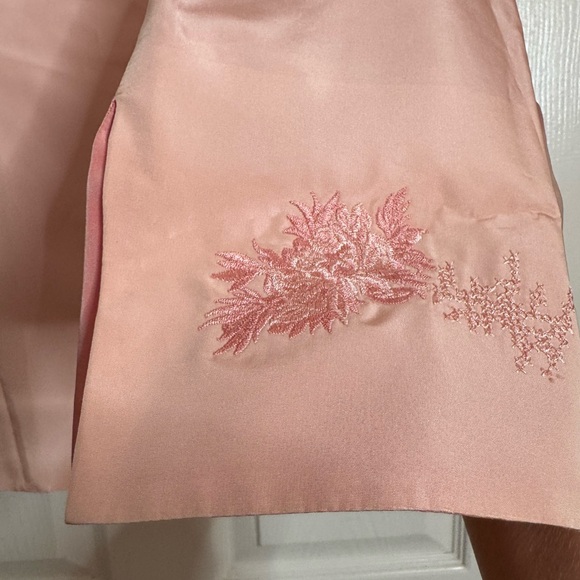 Vintage new Gianfranco Ferre Pink Embroidered Women's Jacket. Made in Italy. - Picture 9 of 10